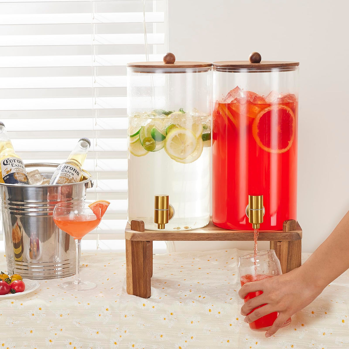 2pcs 1.5 Gallon Glass Drink Dispenser with Wood Stand S649638