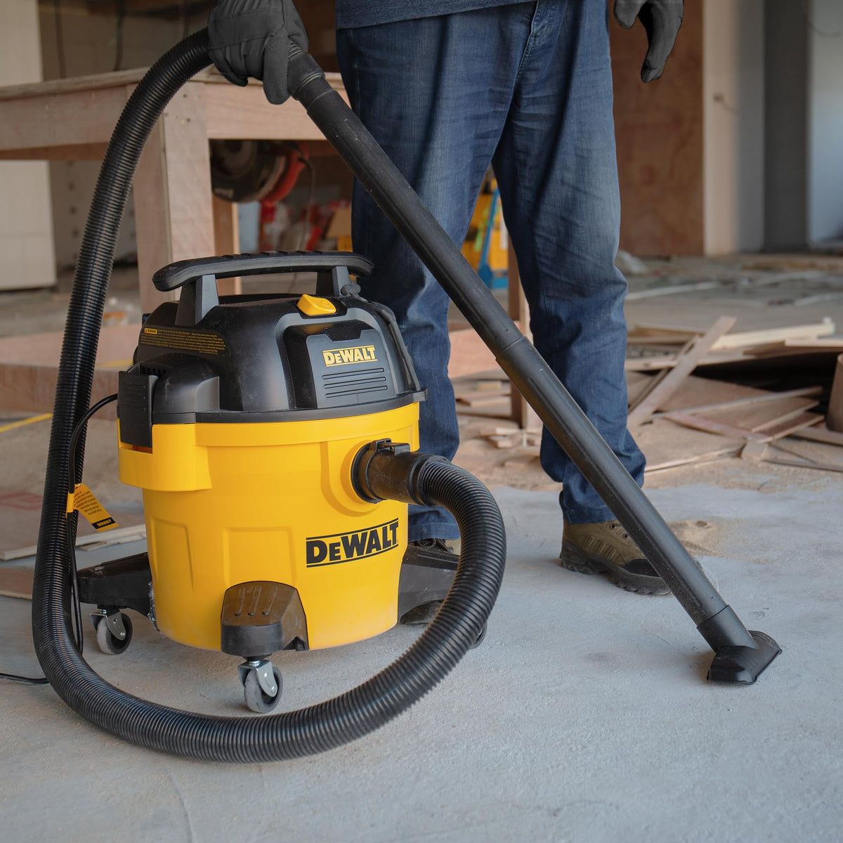 6 Gal Wet/Dry Shop Vacuum with Blower D8243