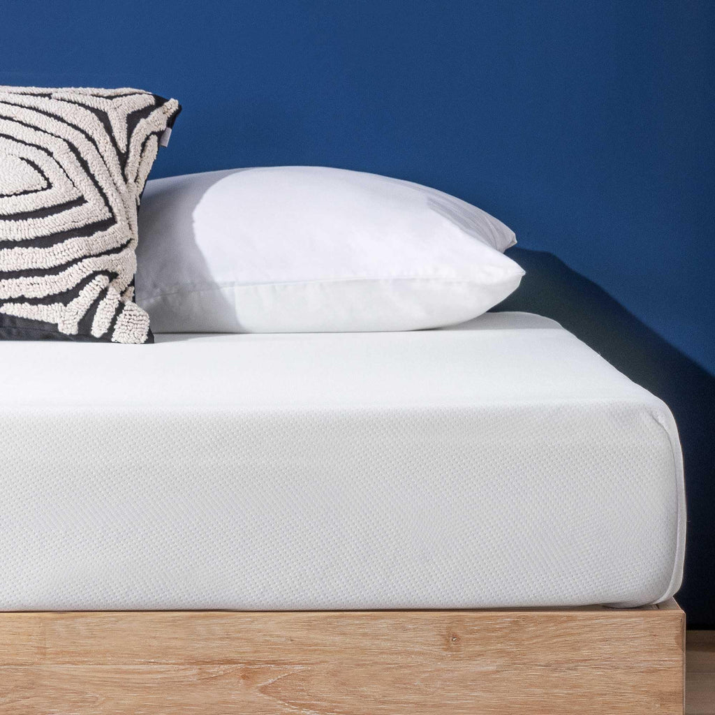 6 Inch Memory Foam Mattress, Full M790